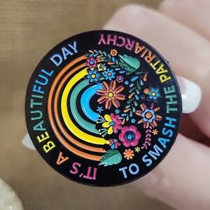 🔥LAST ONE🔥 SMASH THE PATRIARCHY FEMINIST PIN